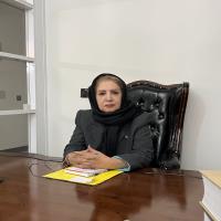 قبول وکالت و مشاوره حقوقی-وکیل پایه یک دادگستری-عفت قیصری