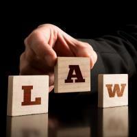 قبول وکالت و مشاوره حقوقی-وکیل پایه یک دادگستری-ناصر بنی سی
